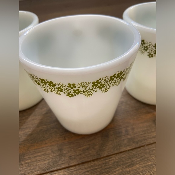 PYREX milk glass‎ mugs x3 - Picture 2 of 2